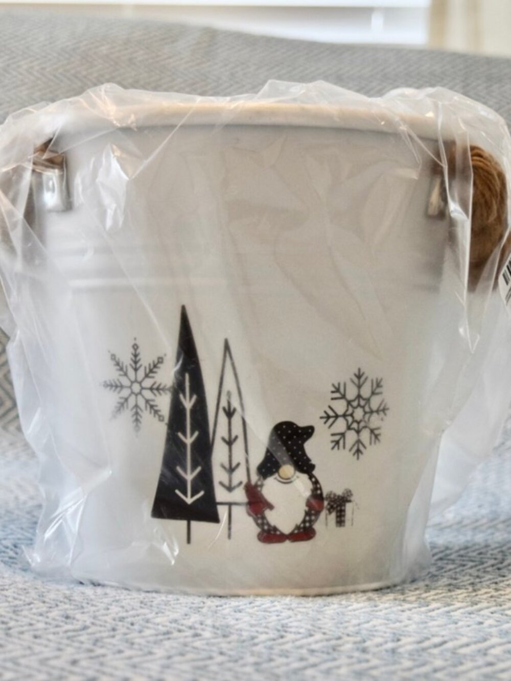 Zia Bella White & Brown Rope Garden Gnome Bucket Décor NEW